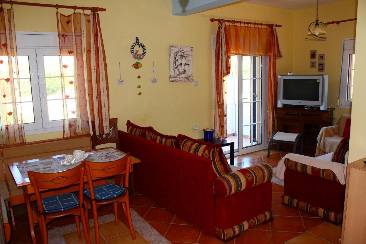 Vanna'S Holiday House Ierissos Extérieur photo